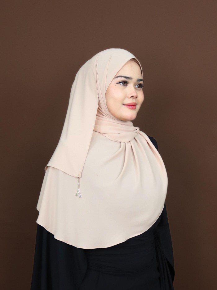 SHAWL DARLING DIAMOND CHIFFON IN DESSERT SAND