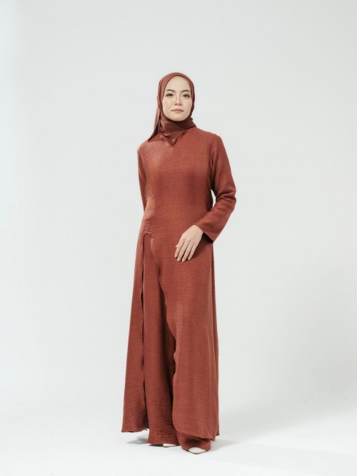 HELENA DRESS PANTS IN RED BROWN [XL]