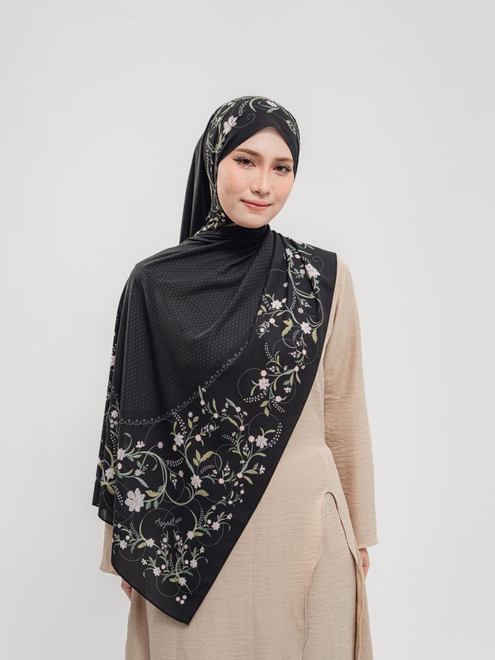 SHAWL SENIWARA IN BAYU MALAM