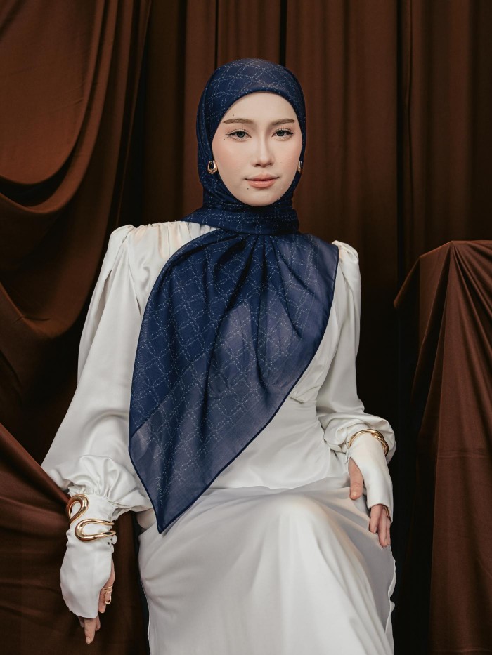BAWAL TULIB IN BLUE DUSK