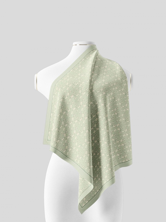 SHAWL WITH HER IN CAMELLIA