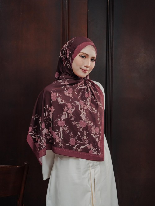 SHAWL SENIWARA IN DELIMA SUTRA