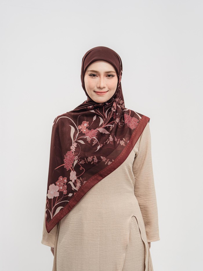 BAWAL SENIWARA IN DELIMA SUTRA