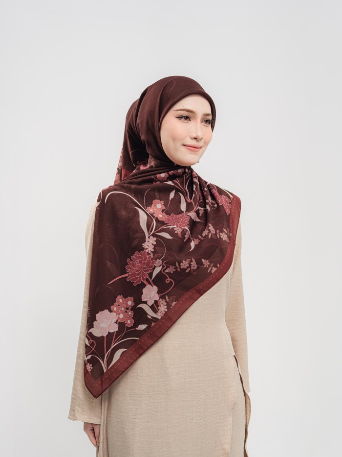 BAWAL SENIWARA IN DELIMA SUTRA