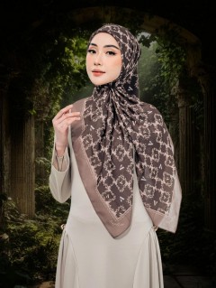BAWAL WITH HER IN HAZEL