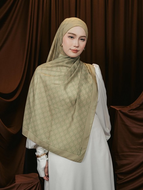 SHAWL TULIB IN HUNTER GREEN