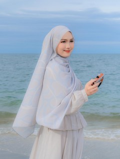 SHAWL FLOW SERIES IN ICE BLUE