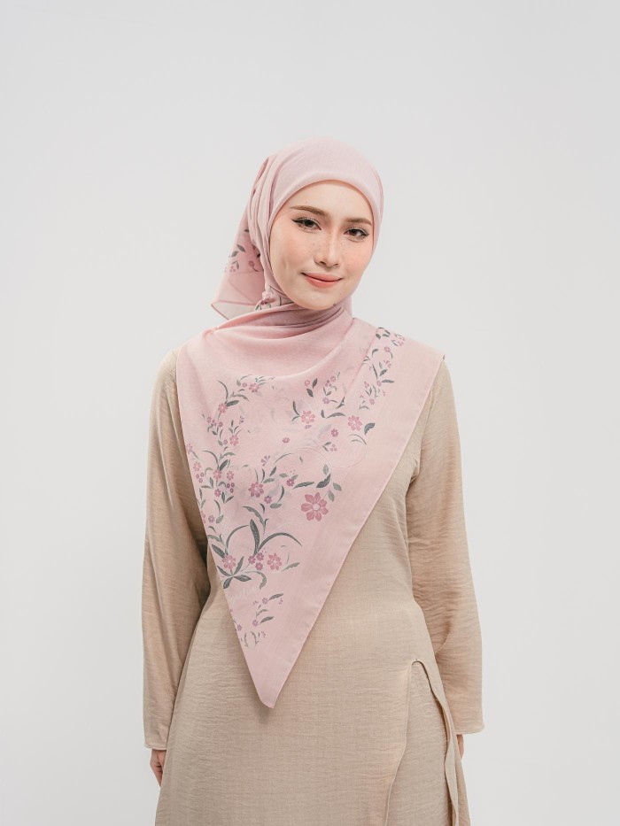 BAWAL SENIWARA IN LANGIT ROSE