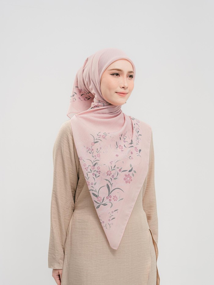 BAWAL SENIWARA IN LANGIT ROSE