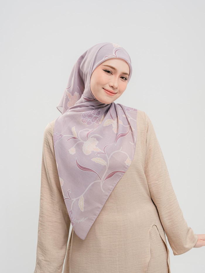 BAWAL SENIWARA IN LENTERA UNGU