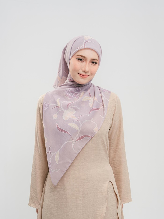 BAWAL SENIWARA IN LENTERA UNGU