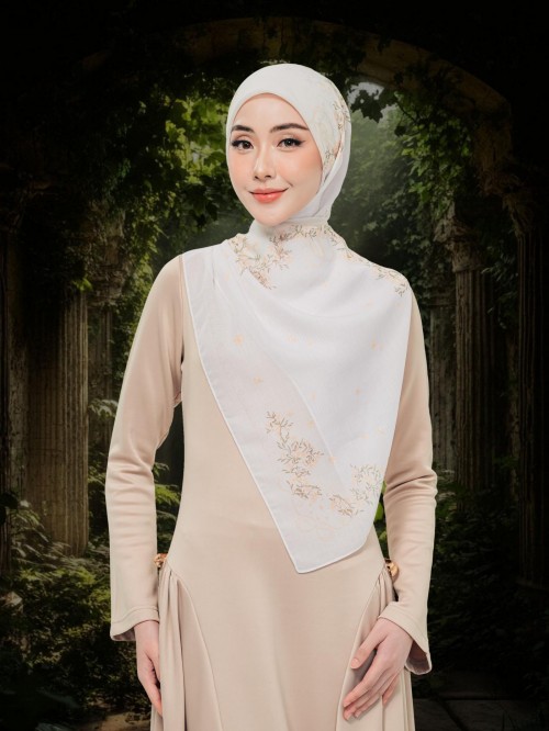 BAWAL WITH HER IN MARIGOLD