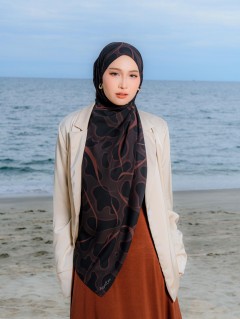 SHAWL FLOW SERIES IN MIDNIGHT