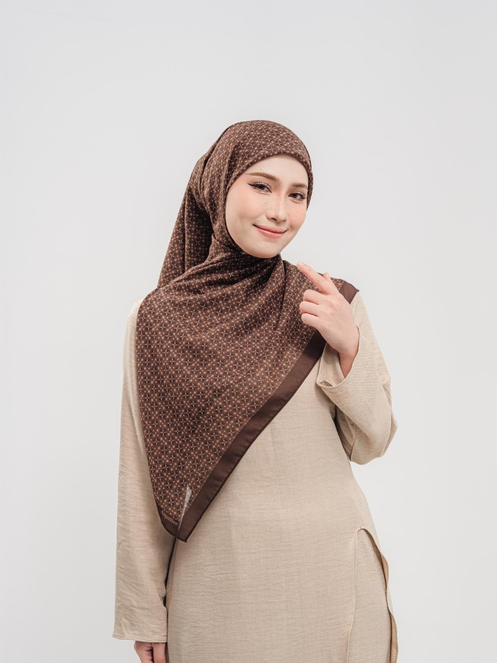 BAWAL SENIWARA IN NADA TANAH