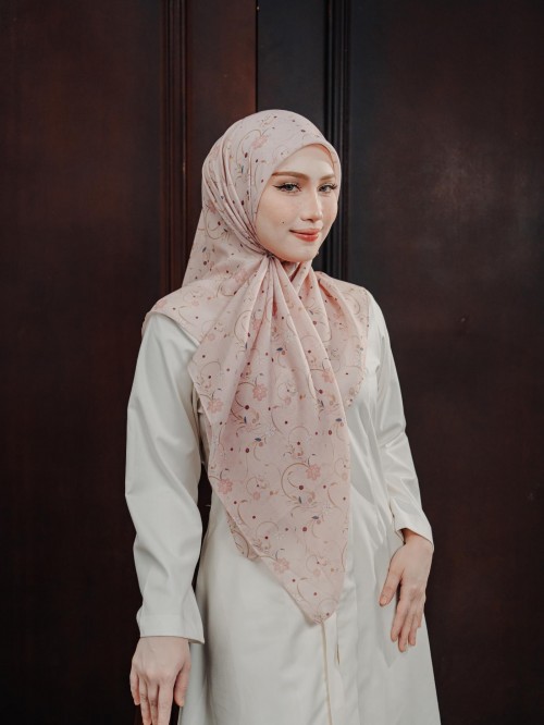 BAWAL SENIWARA IN SAKURA