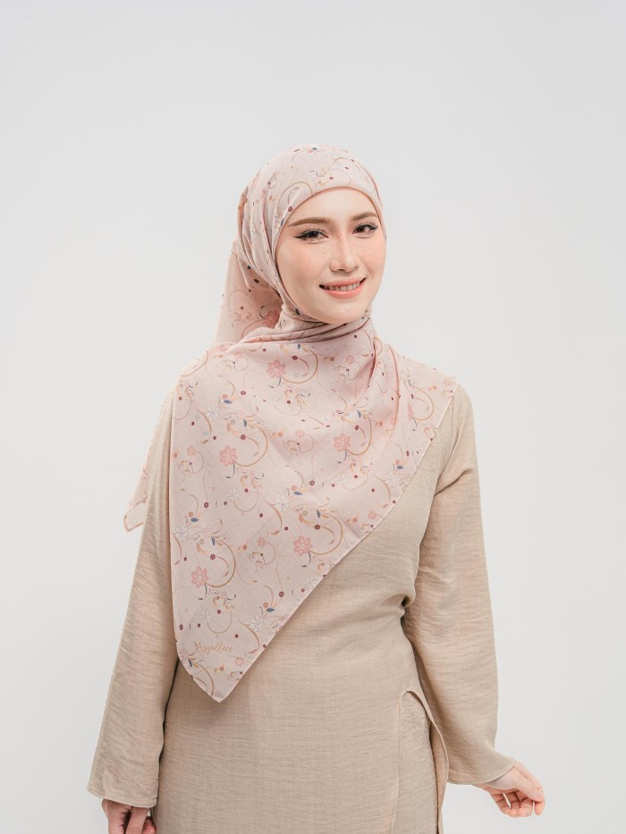 BAWAL SENIWARA IN SAKURA