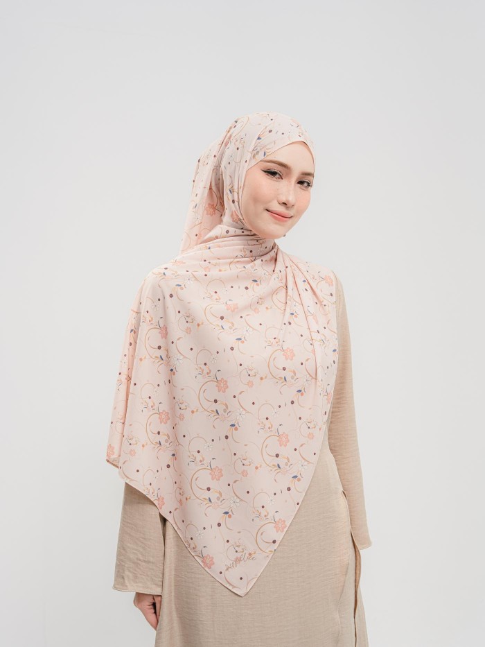 SHAWL SENIWARA IN SAKURA