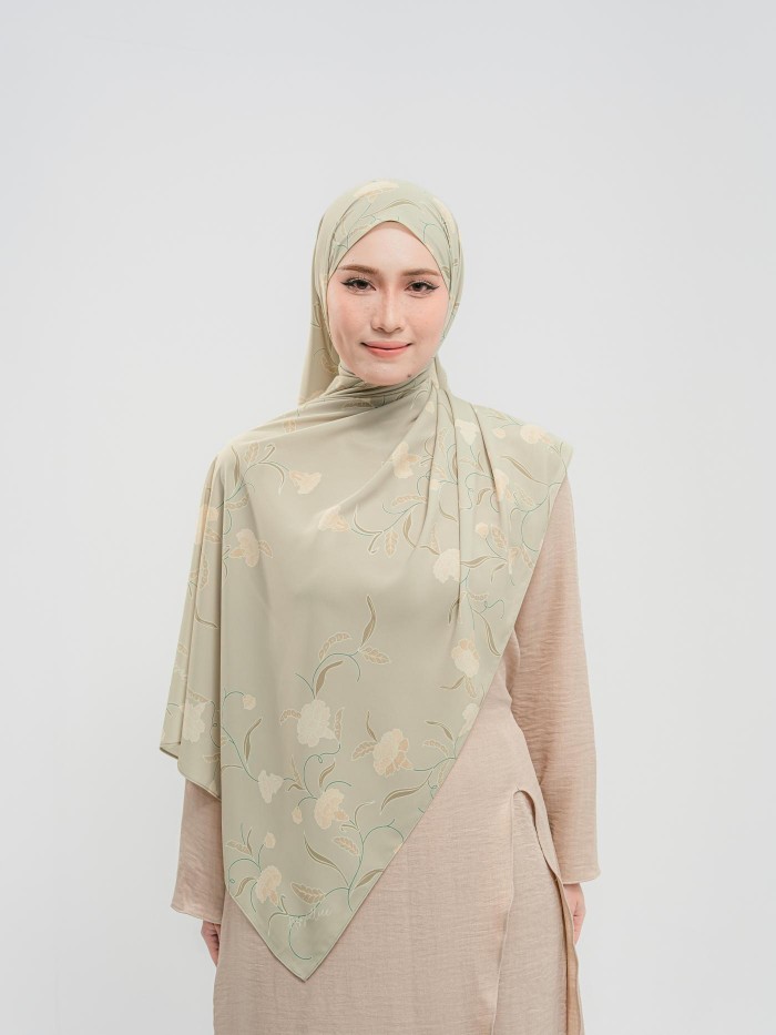 SHAWL SENIWARA IN SAUJANA RIMBA