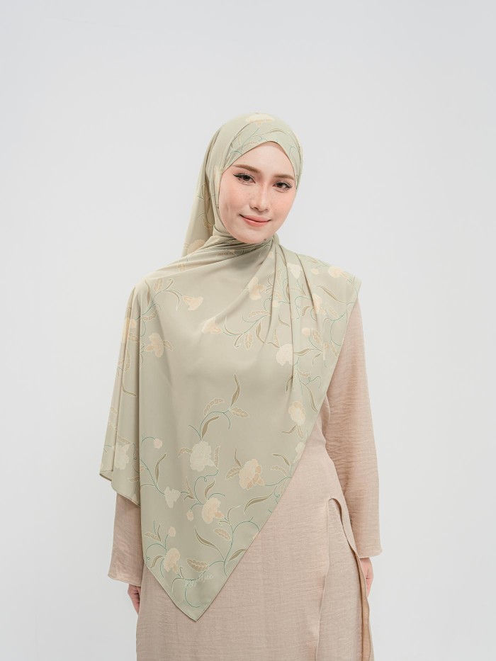 SHAWL SENIWARA IN SAUJANA RIMBA