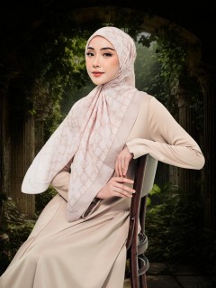 BAWAL WITH HER IN SOPHIA