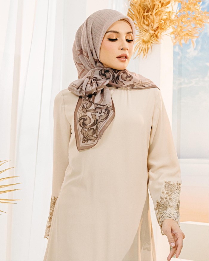 Bawal Helena Syanella (Champagne)