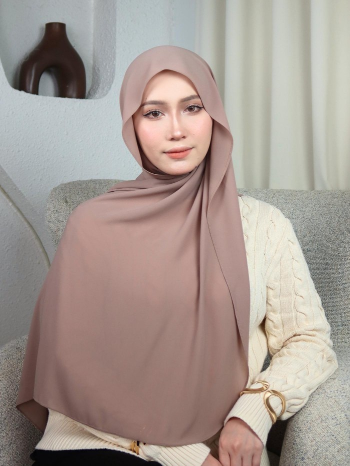SHAWL DARLING DIAMOND CHIFFON IN SADDLE