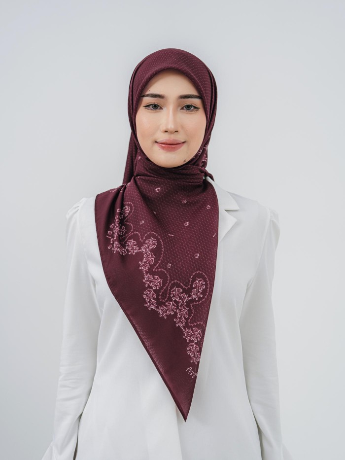 BAWAL TULIB IN VELVET RUBY
