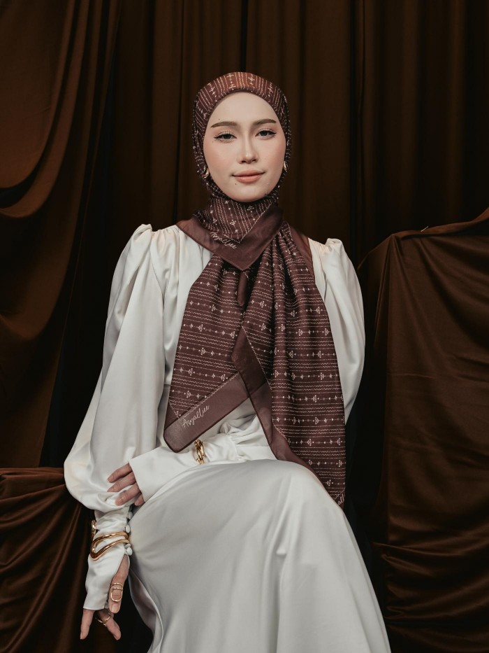 BAWAL TULIB IN WALNUT
