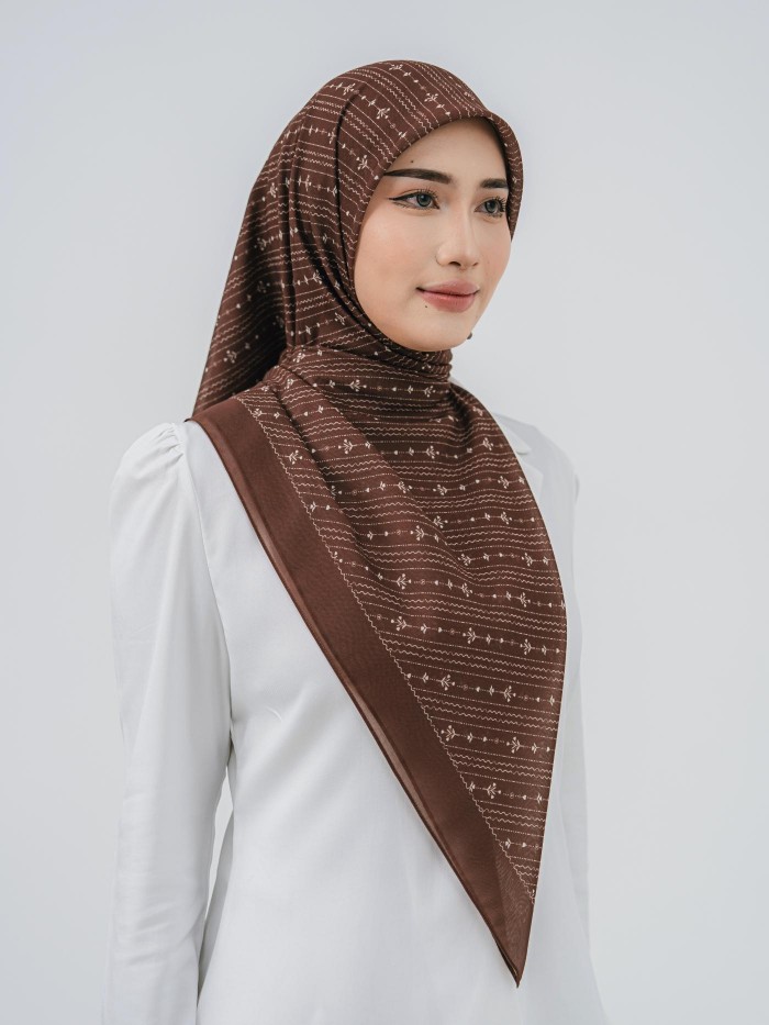 BAWAL TULIB IN WALNUT