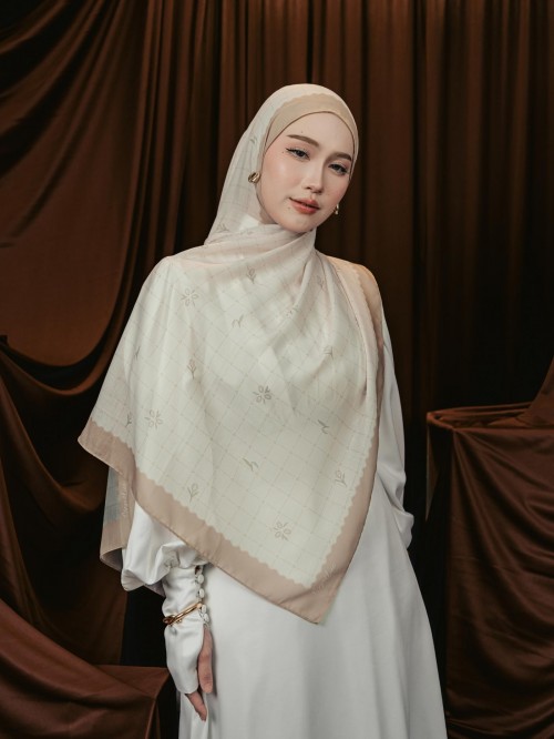 SHAWL TULIB IN WHISPHER NUDE