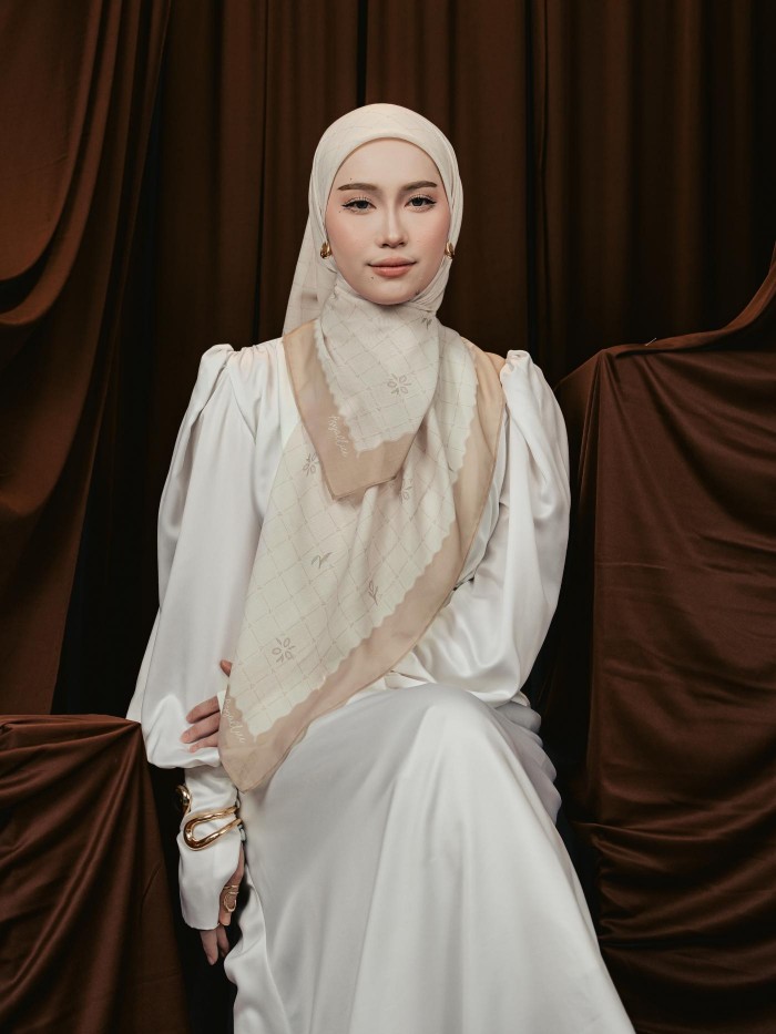 BAWAL TULIB IN WHISPER NUDE