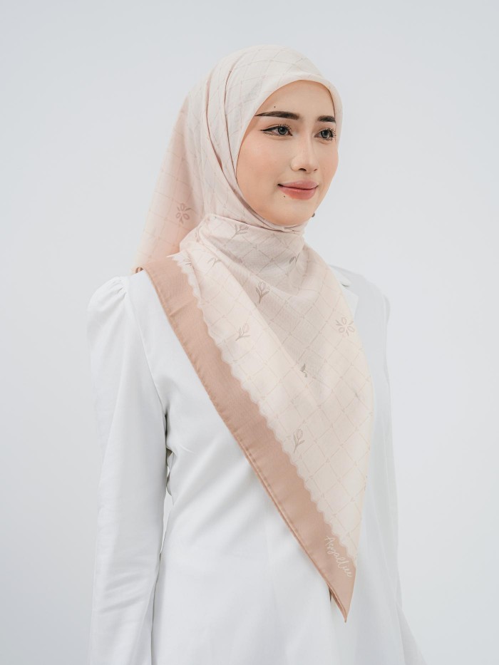 BAWAL TULIB IN WHISPER NUDE