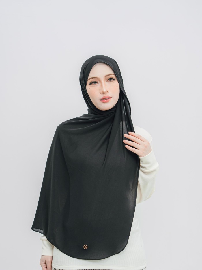 SHAWL DARLING DIAMOND CHIFFON IN BLACK