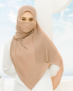 Hayyan Pleated Combo (Lavish)