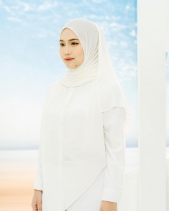 Hayyan Pleated Shawl (Her Majesty)