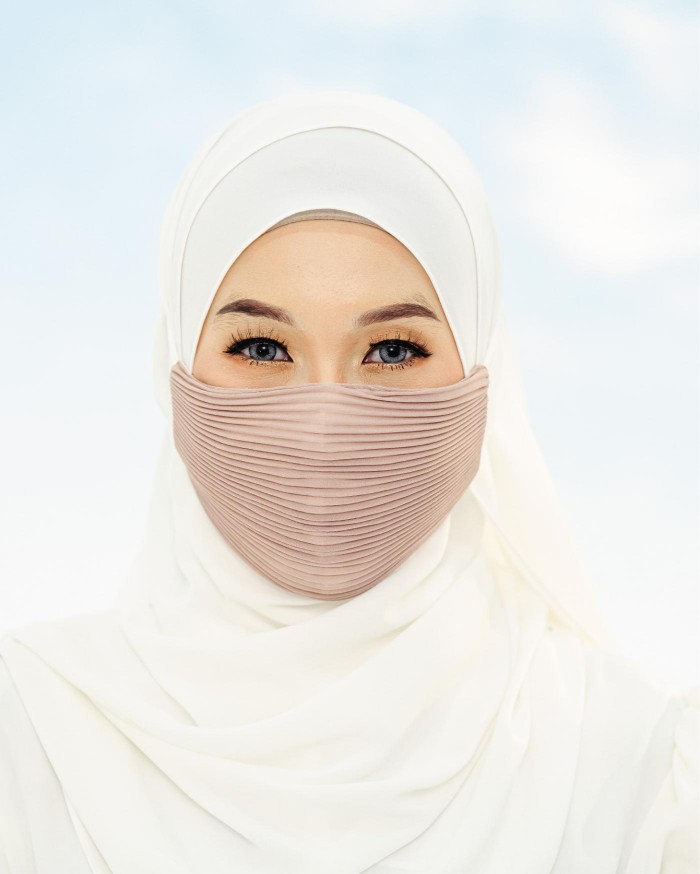 Hayyan Pleated Combo (Lavish)